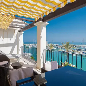 Beautiful Duquesa Harbour 2001 Apartment Manilva